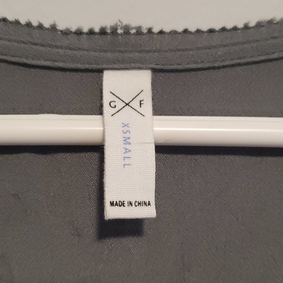 💫 2/$25 • Gray/Blue Blouse - Picture 3 of 4